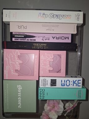 Beauty Makeup Bundle 9-Pieces